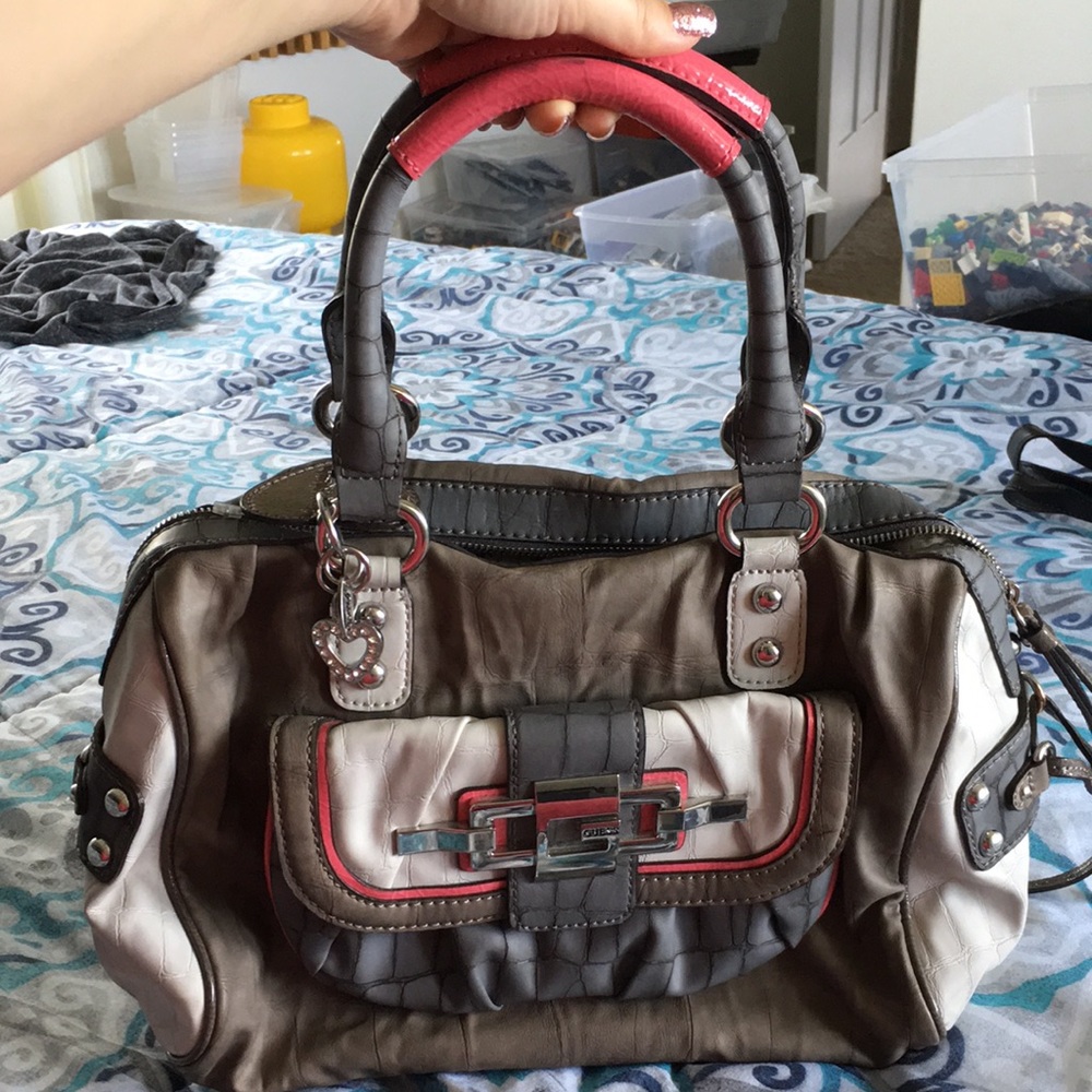 Guess bag - Picture 3 of 8